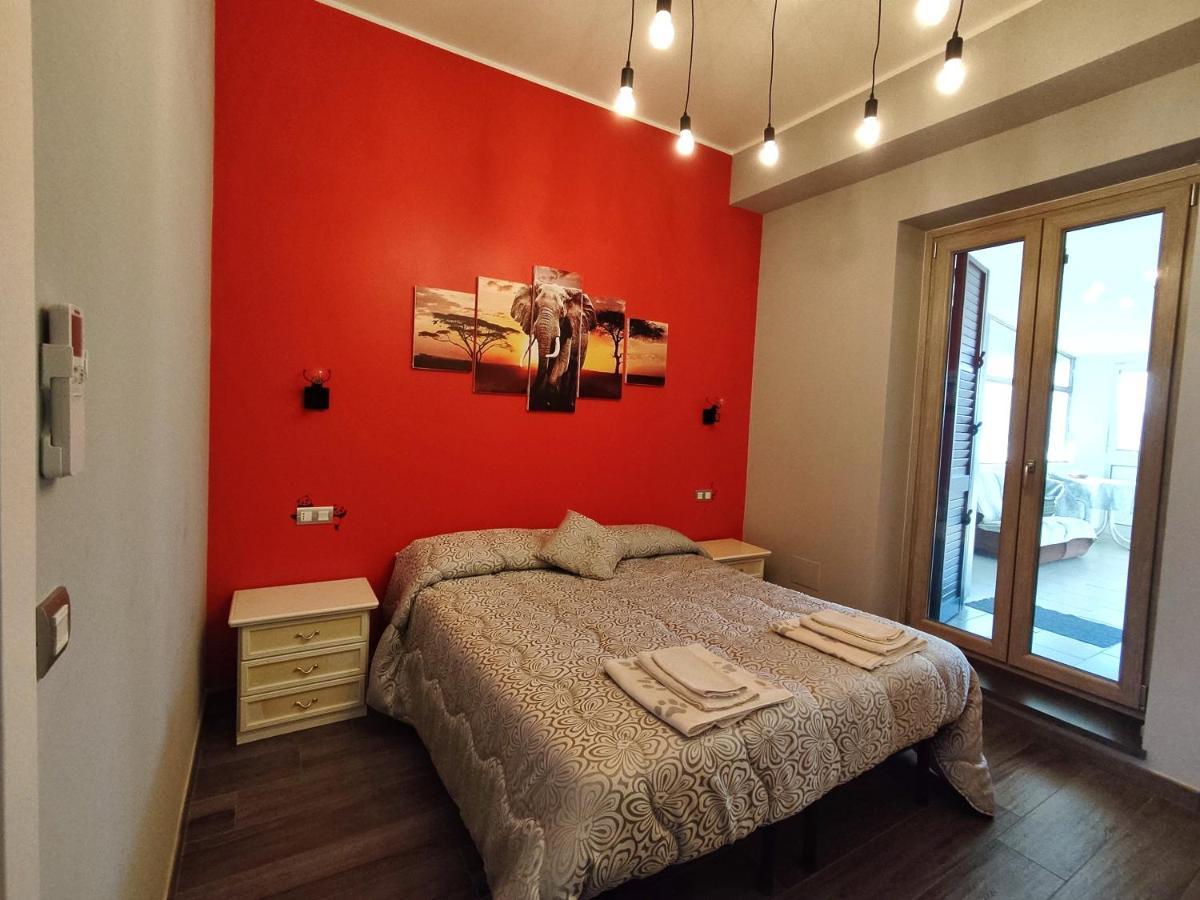 The Junior House - Casa Vacanza Lauria Inferiore Bagian luar foto